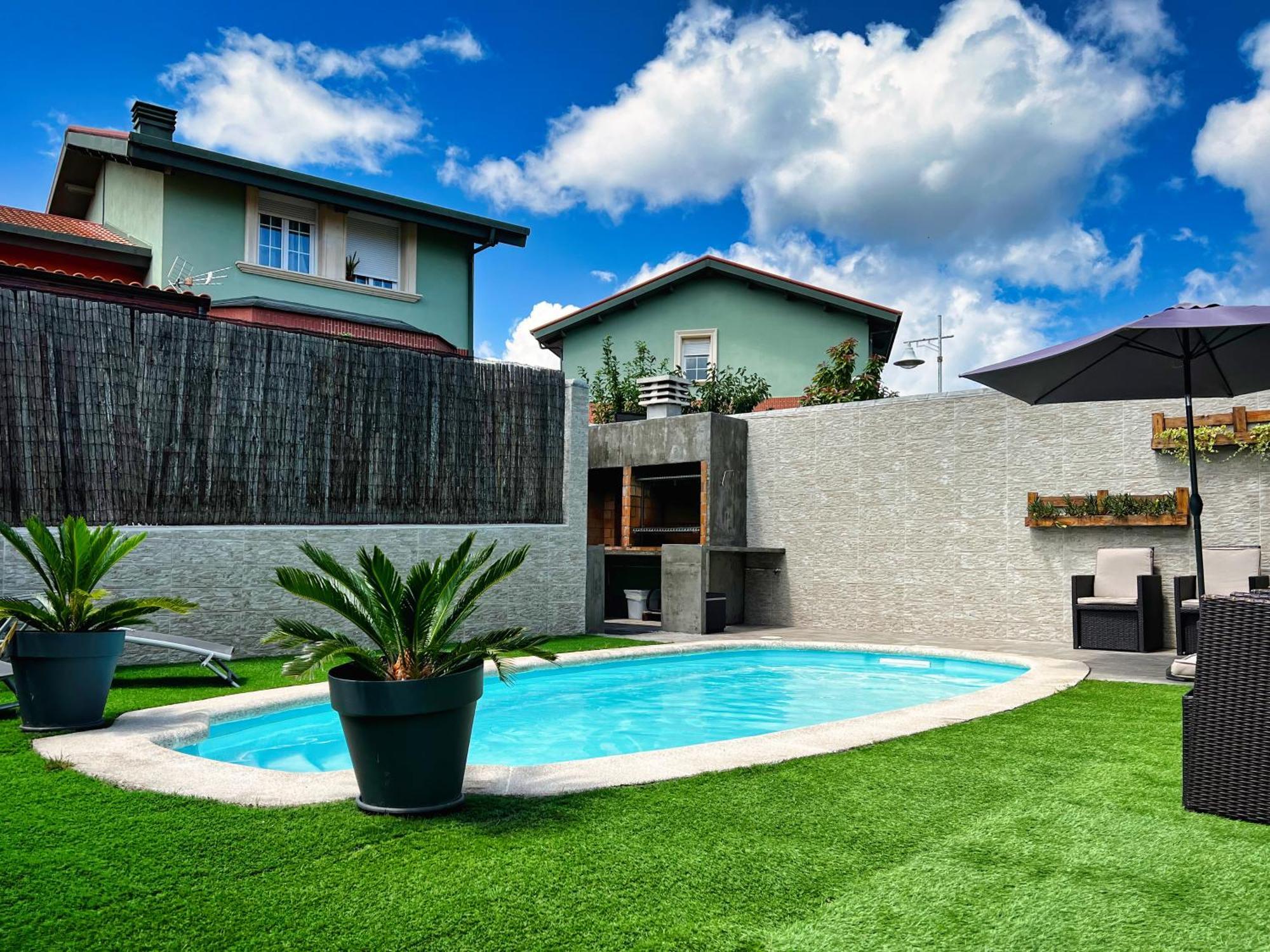 Villa La Casuca De Logan Castro Urdiales Exterior foto